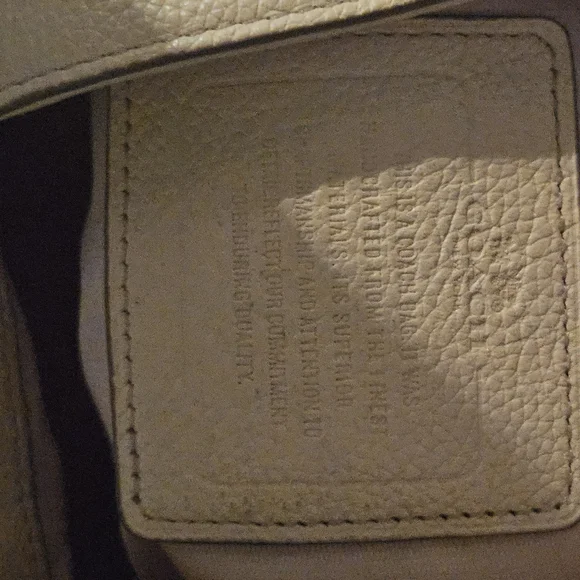 Coach Edie Shoulder Bag 39 With Horse And Carriage - Picture 7 of 9